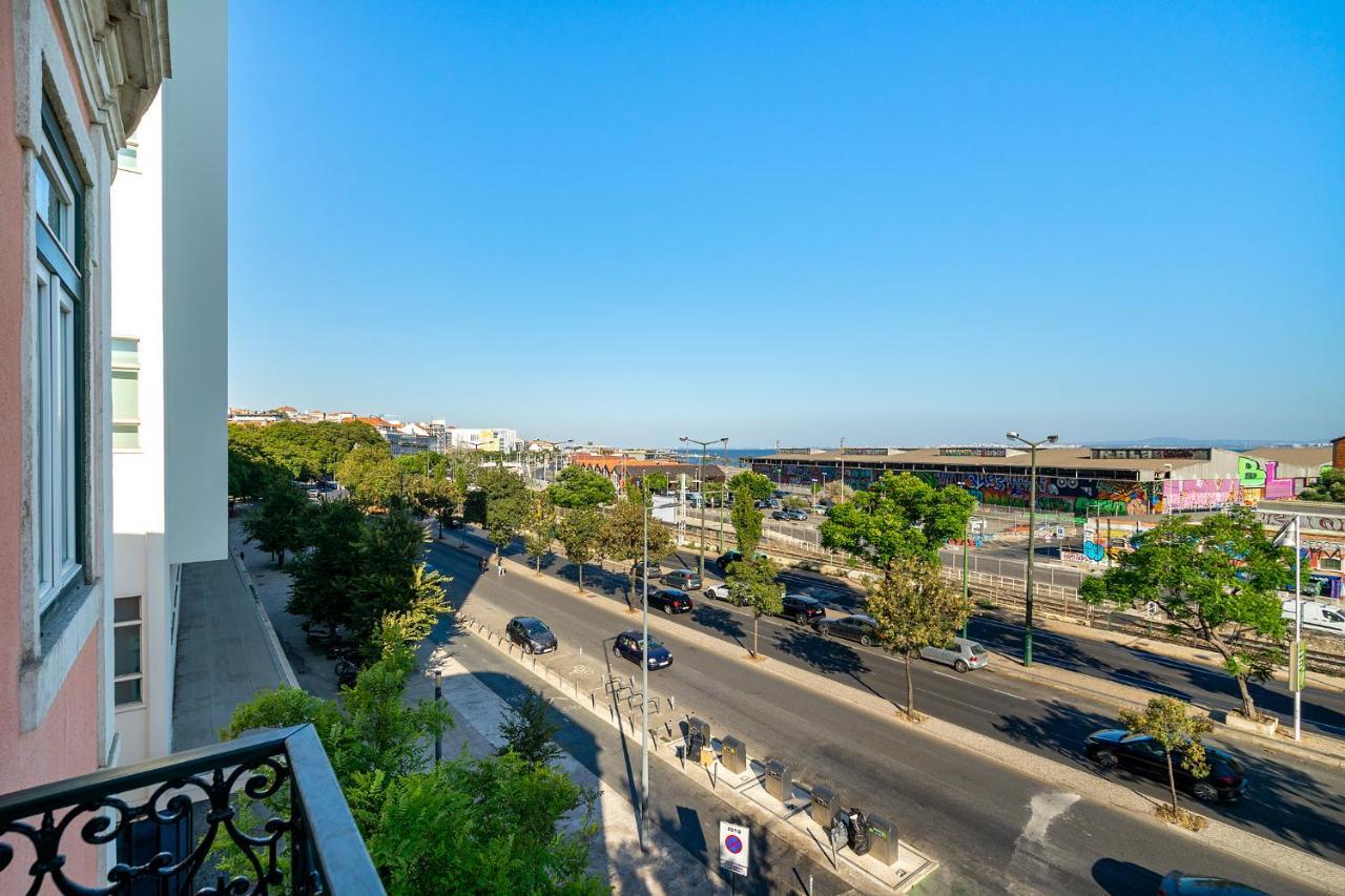 Apartamento Whome - Brand New Luxury 4-bed With Riverside Views & Ac Lisboa