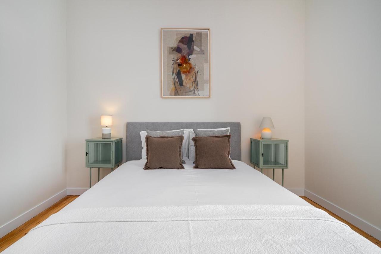 Whome - Brand New Luxury 4-bed With Riverside Views & Ac Apartamento *